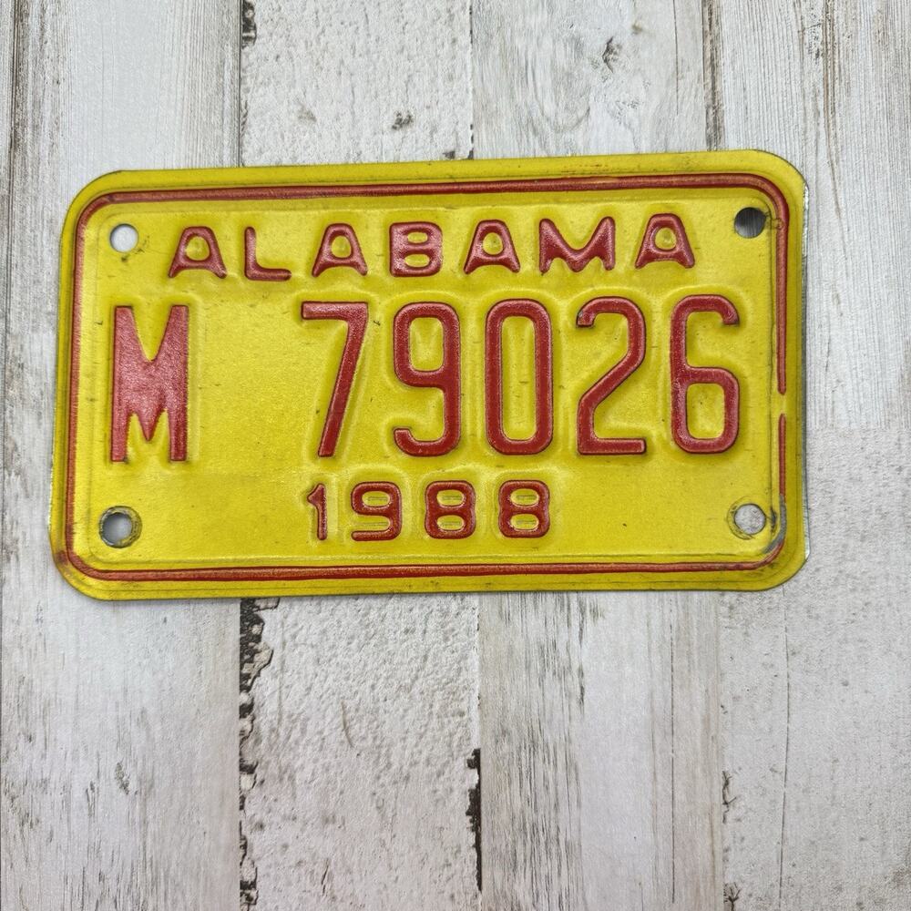 Vintage 1988 Alabama Motorcycle license plate Wall Decor Man Cave Pub Garage